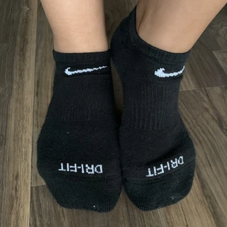 Ally Lopez “Ms Hottie Soles”