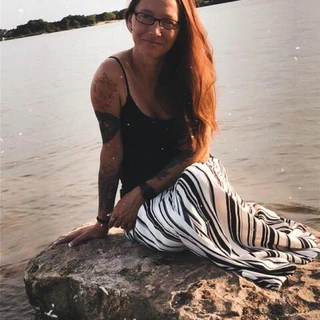 GILF