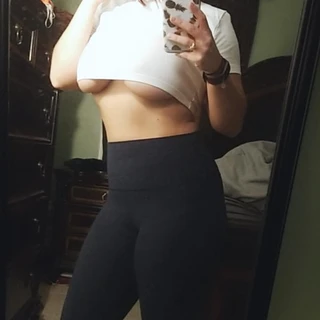 Hotwife4BIG