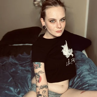 𝔉𝔬𝔵𝔶 𝔏𝔞𝔡𝔶 🖤