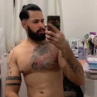 Lucas sexy 😈👅🔥