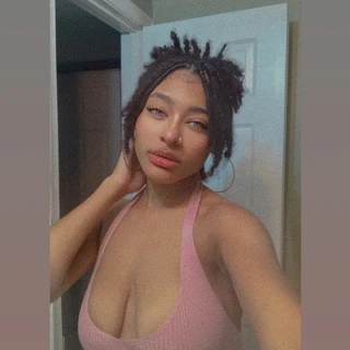Ikandie💜🦂✨