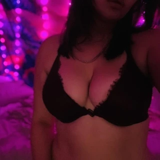 Pixie 🧚‍♀️🍑