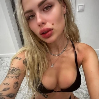 Victoria_Yummy