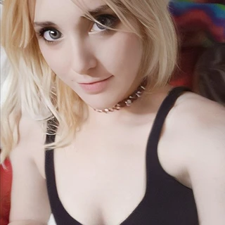 ABadBitch / ImAmazingBitch (Streamate)