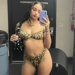 EM 🤤