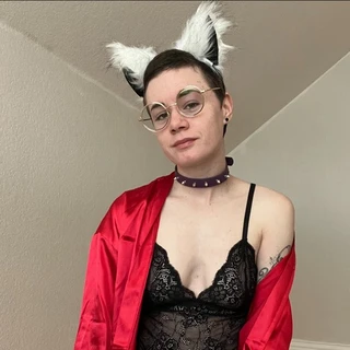 Ivory Darlin | Petite Ex-Mormon