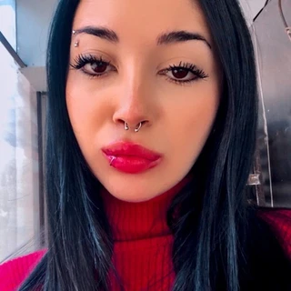 𝑩𝒍𝒐𝒘𝒋𝒐𝒃’𝒔 𝒒𝒖𝒆𝒆𝒏😈💦