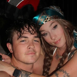 ☻ JAY & CAY ENTERTAINMENT ☻