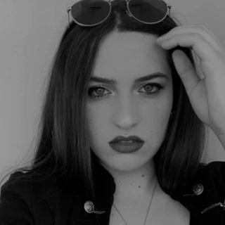 JEN🥀