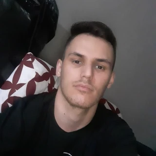 Je