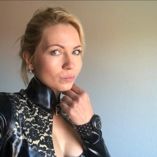 Jenni_Czech