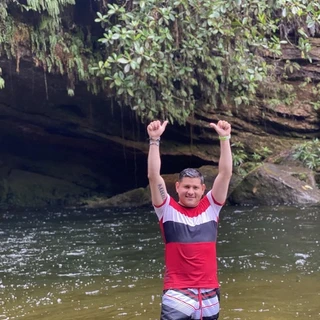 Ste ve