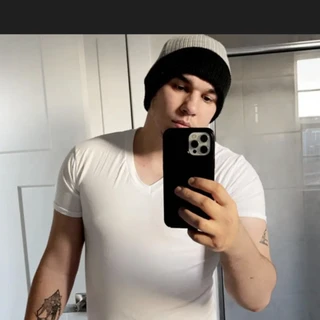 Sexy Romanian 🇷🇴
