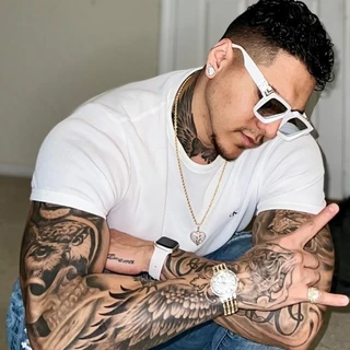 Papijohnny👅