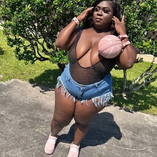 Juicy Dimpless 😘💙