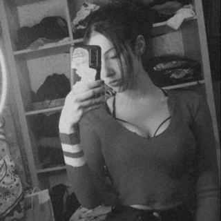 Julia🖤