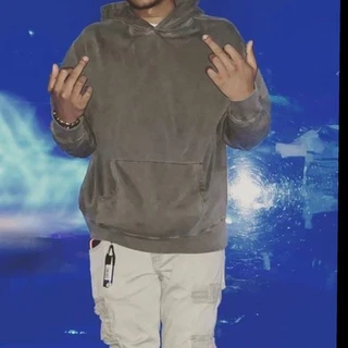 Junior