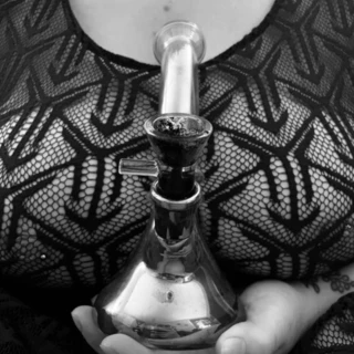 Stoner Bunny 🔥🐰⛓