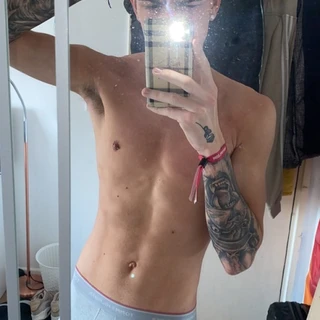 👅