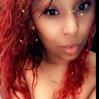Sexy_Red_Head84