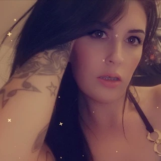 ✨𝕮𝖆𝖓𝖆𝖉𝖎𝖆𝖓 𝕲𝖔𝖉𝖉𝖊𝖘𝖘 👑