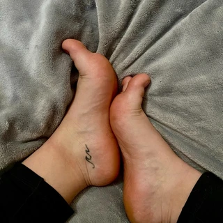 Katie Soles👣