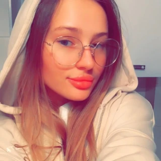 Karina Muzhalovska