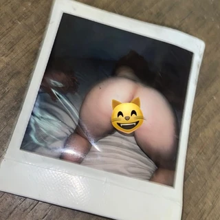 Kat M