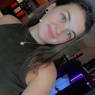 Katie’s secret 🤫 💋