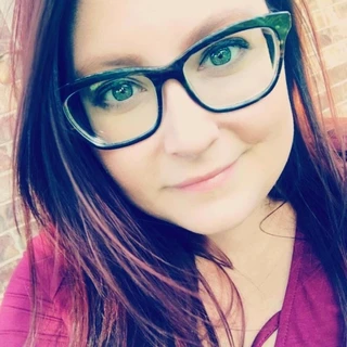 💜Kay Lee💜