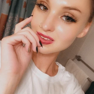 Kayleigh Cake Free Page
