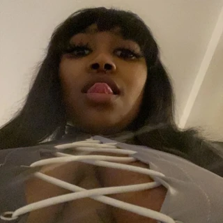 KeeCakez 🍑😮‍💨👋🏾