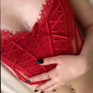 V <3 💛💖