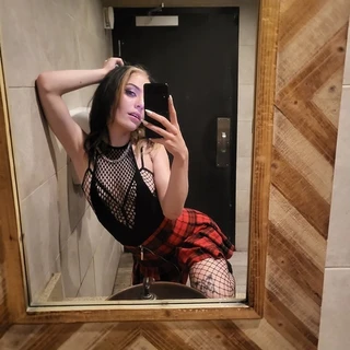 🖤 Kinkee Karma ❤️ E-Girl NextDoor