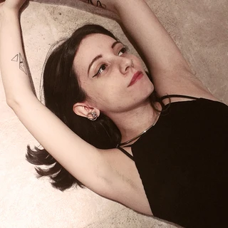 Erin falco