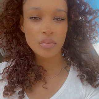 Kissez_hasthedrip