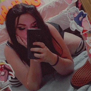 Kitten🖤