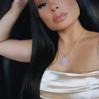 Kiyomi Rose 🌹