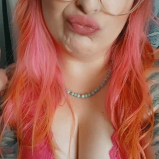 Kitties & Titties 💕🐈‍⬛