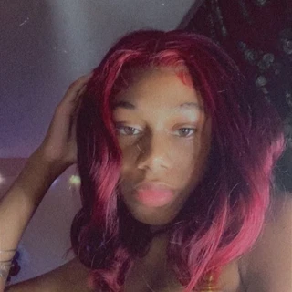 🎀KrissyDaBratt🎀