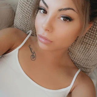 Кристина Костадинова