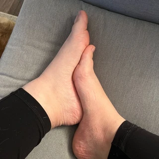 Kourt’s Crooked Toes