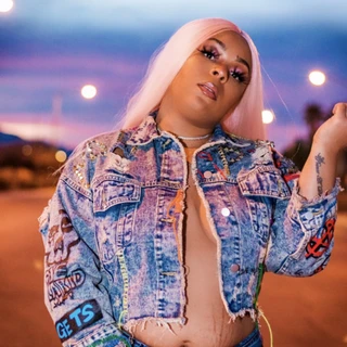 Kushy Symone