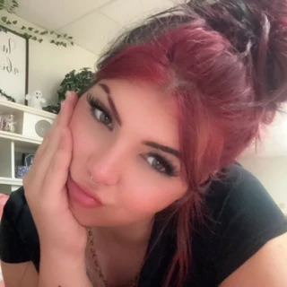 Kylie Cakes