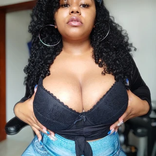 HUGE ASS VC 24/7