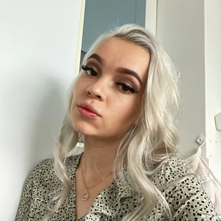 Anna ;)