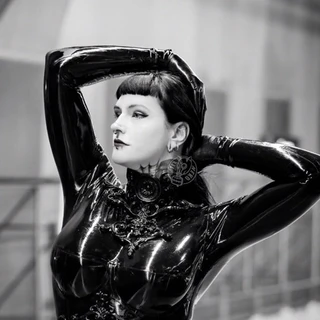 Latex_Neko