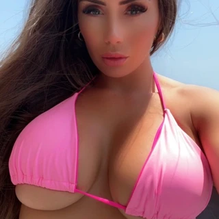 Laura Hollyman