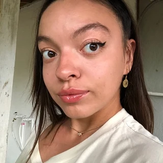 Alison🧿
